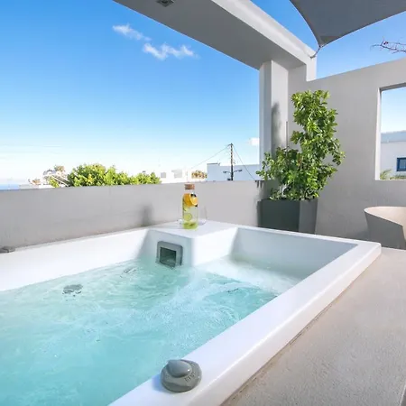 Marquise - Adults Only Hotel