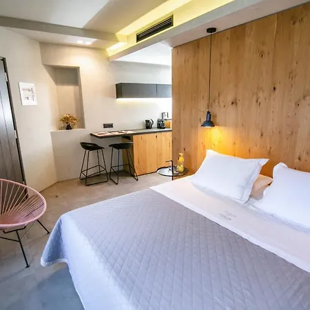Marquise - Adults Only Hotel Fira (Santorini)
