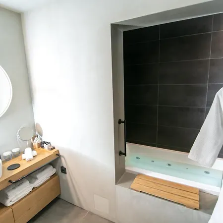 Hotel Marquise - Adults Only